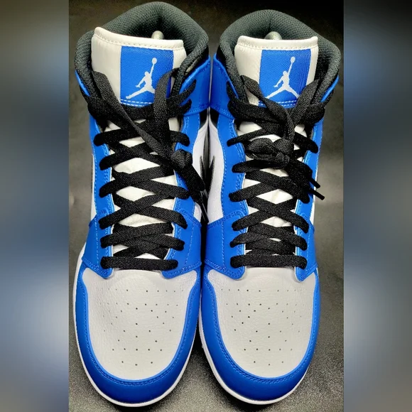 Nike Air Jordan 1 Mid TD Clests Sz 10 Men NIB - Picture 4 of 8